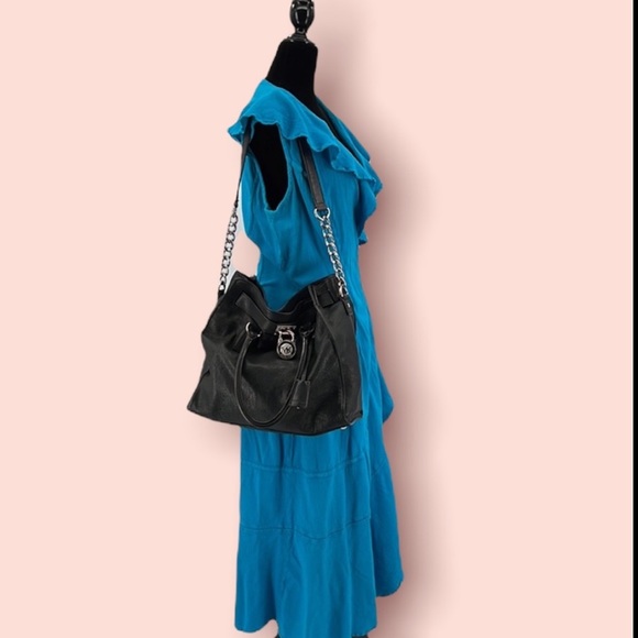 MICHAEL KORS black leather bag. - Picture 11 of 11